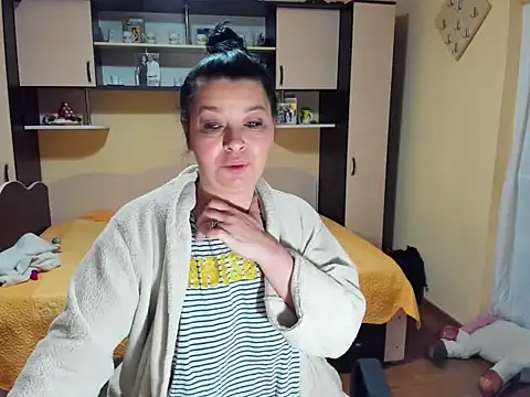 Soffy Skye online show from February 10, 2026, 5:00 am