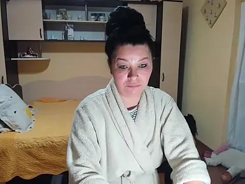 Soffy Skye online show from February 11, 2026, 5:01 am