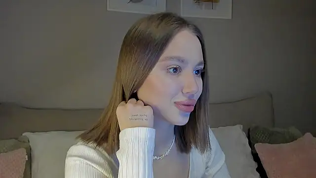 Stefa Evans online show from February 2, 2026, 6:50 pm