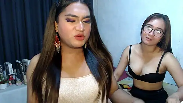 Snapshot of Elysia_Fox chatting on March 2, 2026, 6:36 am Elysia Fox online show from March 2, 2026, 6:36 am