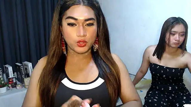 Snapshot of Elysia_Fox chatting on March 6, 2026, 6:32 am Elysia Fox online show from March 6, 2026, 6:32 am