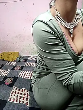 Hotcp6 online show from March 26, 2026, 7:41 pm