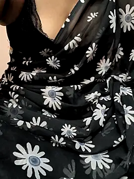 preethi-lovely online show from November 6, 2025, 3:29 am