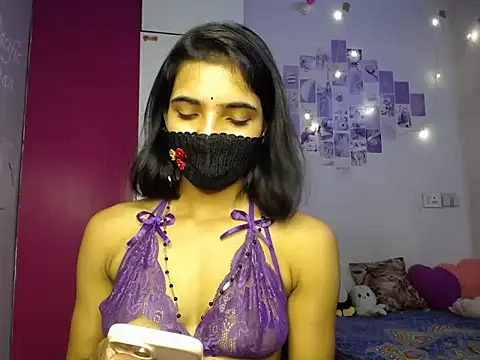 Sweetangle24 online show from September 22, 2025, 3:47 pm