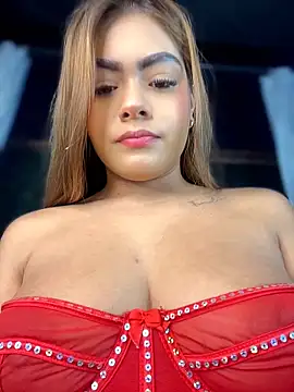 MayaMoanXXX online show from April 29, 2026, 1:15 pm