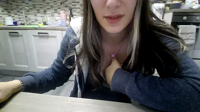 Camaleontica online show from October 16, 2025, 8:10 pm