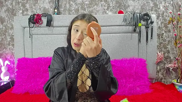 KatyVelvet online show from February 19, 2026, 2:51 am