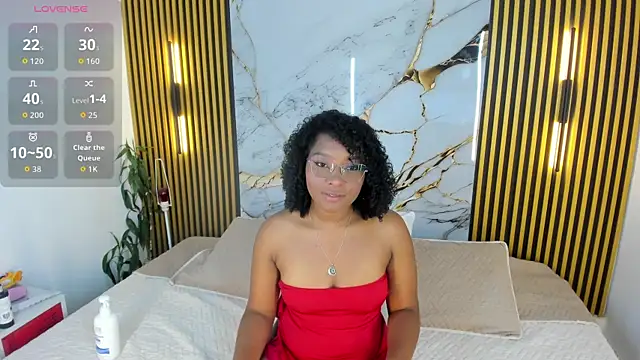 ValeryCortezm online show from September 22, 2025, 11:56 am