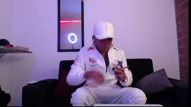 Snapshot of rickgraims chatting on September 14, 2025, 11:59 pm rickgraims online show from September 14, 2025, 11:59 pm