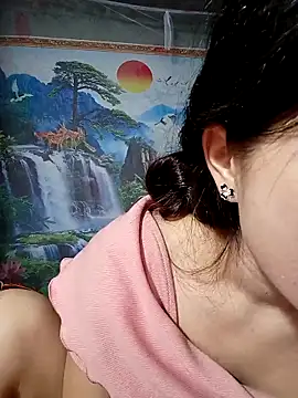 Vy xx online show from October 16, 2025, 12:00 am