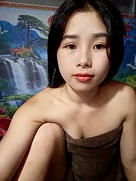 Vy xx online show from October 17, 2025, 12:19 pm