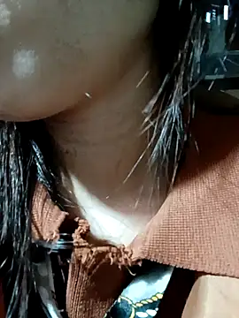 Vy xx online show from November 3, 2025, 1:19 am