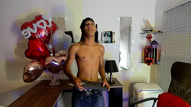 Snapshot of xxKamadevaxx chatting on February 20, 2026, 12:38 pm xxKamadevaxx online show from February 20, 2026, 12:38 pm