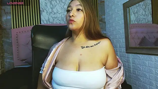 Snapshot of daphne_walton chatting on September 20, 2025, 11:55 am daphne walton online show from September 20, 2025, 11:55 am