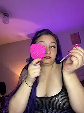 Emma  Fox  online show from September 26, 2025, 4:55 pm