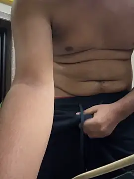 Snapshot of engineerboy14 chatting on September 28, 2025, 8:47 pm engineerboy14 online show from September 28, 2025, 8:47 pm