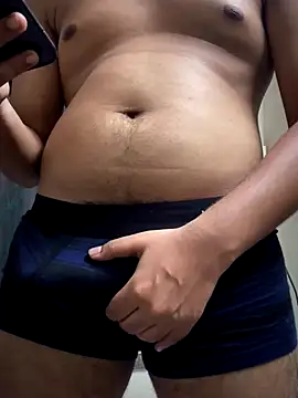 Snapshot of engineerboy14 chatting on October 19, 2025, 7:03 pm engineerboy14 online show from October 19, 2025, 7:03 pm