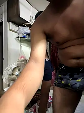 Snapshot of engineerboy14 chatting on October 24, 2025, 8:22 am engineerboy14 online show from October 24, 2025, 8:22 am