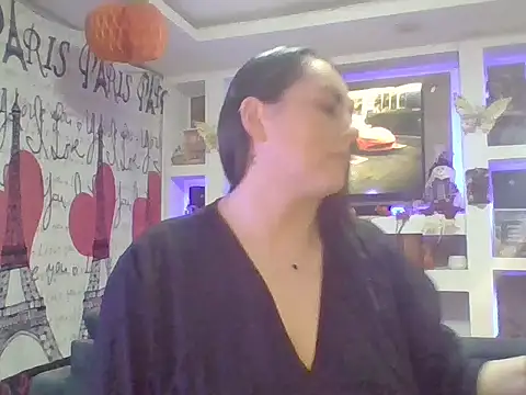 Snapshot of Venusina_07 chatting on October 13, 2025, 7:41 am Venusina 07 online show from October 13, 2025, 7:41 am