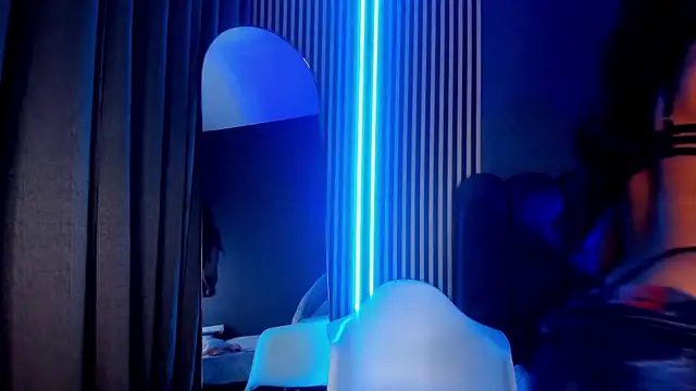 Snapshot of Keila_Fg chatting on October 21, 2025, 7:47 pm Keila Fg online show from October 21, 2025, 7:47 pm