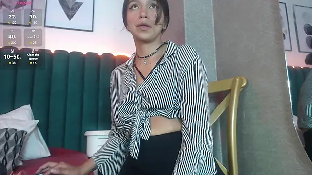 Keila Fg online show from November 21, 2025, 7:45 pm