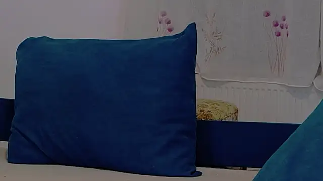 Snapshot of ScarlettNoirr chatting on October 14, 2025, 6:31 pm ScarlettNoirr online show from October 14, 2025, 6:31 pm