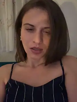 Snapshot of ScarlettNoirr chatting on October 23, 2025, 9:02 pm ScarlettNoirr online show from October 23, 2025, 9:02 pm