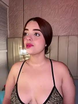 Snapshot of hannahst_ chatting on June 8, 2026, 8:31 pm hannahst online show from June 8, 2026, 8:31 pm