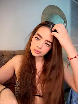 hannahst  online show from July 28, 2026, 8:01 pm