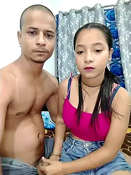 Snapshot of Cpl_69 chatting on September 20, 2025, 9:05 pm Cpl 69 online show from September 20, 2025, 9:05 pm