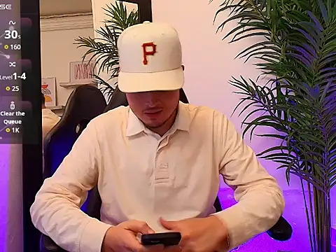 SALVATORE MULLER1 online show from October 5, 2025, 12:20 am