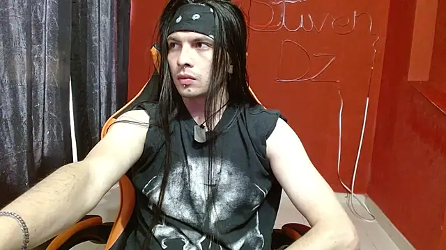 Snapshot of stvn_hot chatting on October 4, 2025, 8:40 pm stvn hot online show from October 4, 2025, 8:40 pm