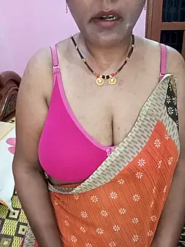 KannadaTamilTeluguBeauty online show from April 28, 2026, 9:42 pm