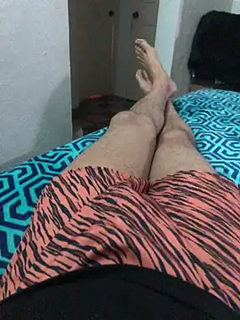 Snapshot of Jonpideme chatting on October 28, 2025, 5:26 pm Jonpideme online show from October 28, 2025, 5:26 pm