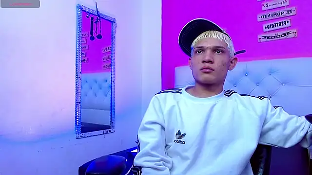 EL VENEZOLANO 22CM online show from October 17, 2025, 5:21 am