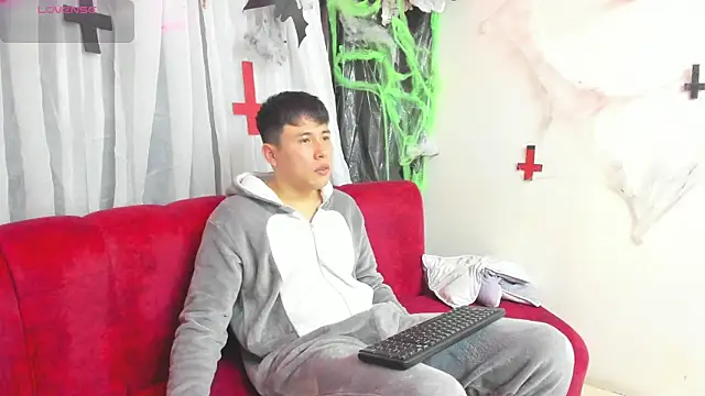 Nick Wolff online show from October 28, 2025, 10:08 am