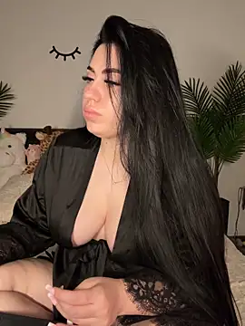 Snapshot of Andrestarr chatting on February 5, 2025, 5:20 pm Andrestarr online show from February 5, 2025, 5:20 pm