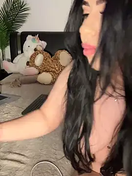Snapshot of Andrestarr chatting on March 2, 2025, 11:20 pm Andrestarr online show from March 2, 2025, 11:20 pm