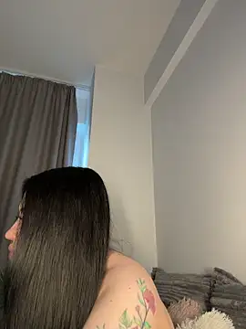 Andrestarr online show from May 4, 2026, 5:09 pm