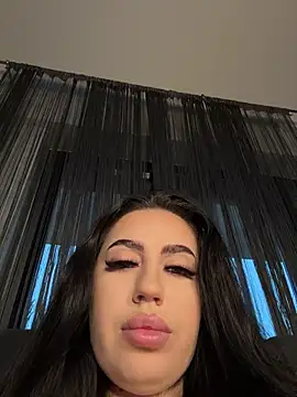 Andrestarr online show from July 25, 2026, 6:05 pm