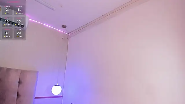 Snapshot of SandroVeyra chatting on October 27, 2025, 3:43 am SandroVeyra online show from October 27, 2025, 3:43 am