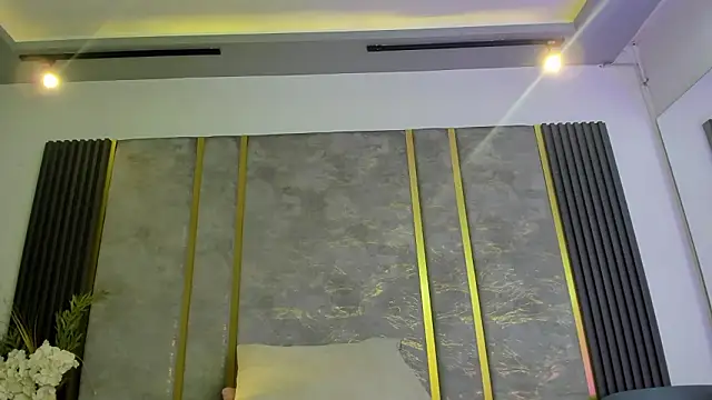 Snapshot of AishaValcazar chatting on March 6, 2026, 3:58 am AishaValcazar online show from March 6, 2026, 3:58 am