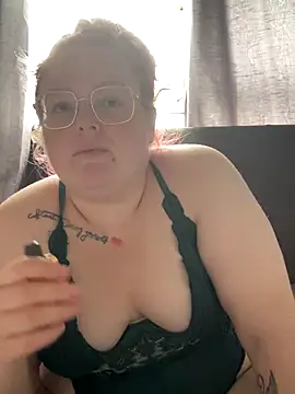 Snapshot of AmberBliss-X chatting on October 4, 2025, 8:45 am AmberBliss-X online show from October 4, 2025, 8:45 am