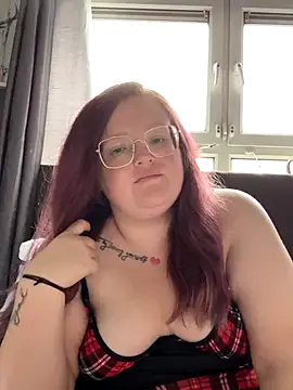 Snapshot of AmberBliss-X chatting on October 16, 2025, 8:26 am AmberBliss-X online show from October 16, 2025, 8:26 am