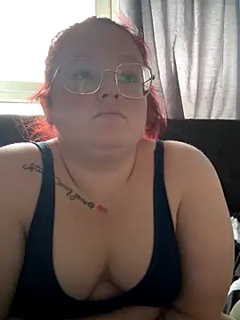 Snapshot of AmberBliss-X chatting on November 4, 2025, 9:52 am AmberBliss-X online show from November 4, 2025, 9:52 am