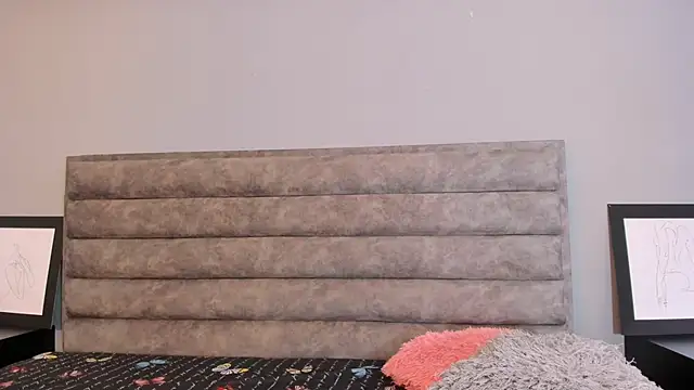 Snapshot of Aliciabloom chatting on October 11, 2025, 12:36 pm Aliciabloom online show from October 11, 2025, 12:36 pm