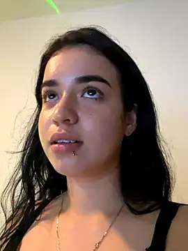 MichxX5 online show from September 12, 2025, 6:13 am