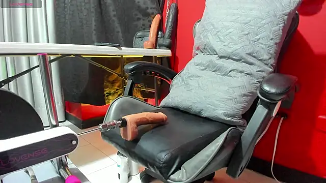 Snapshot of Almaazz chatting on March 23, 2026, 5:00 am Almaazz online show from March 23, 2026, 5:00 am