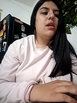 Haammyy steveee online show from September 12, 2025, 2:22 am