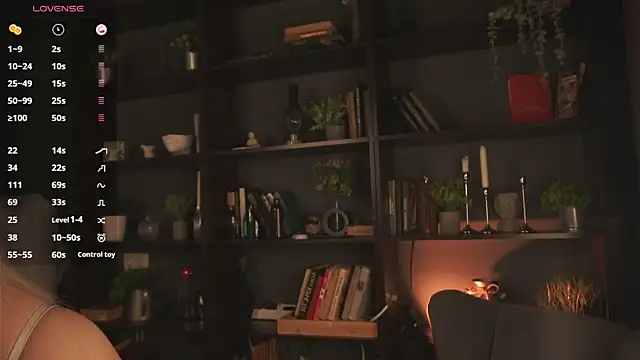 ellliefrost online show from September 26, 2025, 1:15 pm